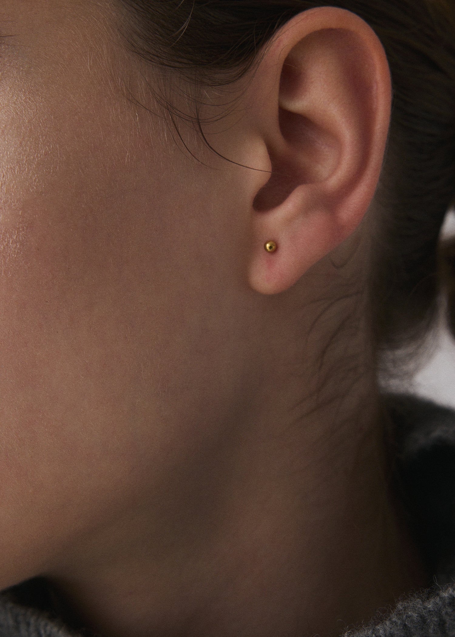 ゴールド]ピンボールピアス – FLOA